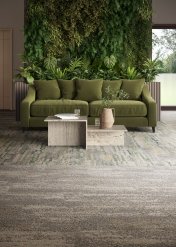 [INTERFACE - Upon Common Ground : dalles moquette inspirées des paysages australiens]