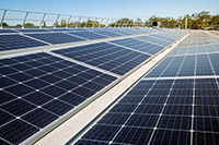 Transformez votre toiture-terrasse en source d’énergie - SunScape iNovaPV®