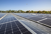 Transformez votre toiture-terrasse en source d’énergie - SunScape iNovaPV®